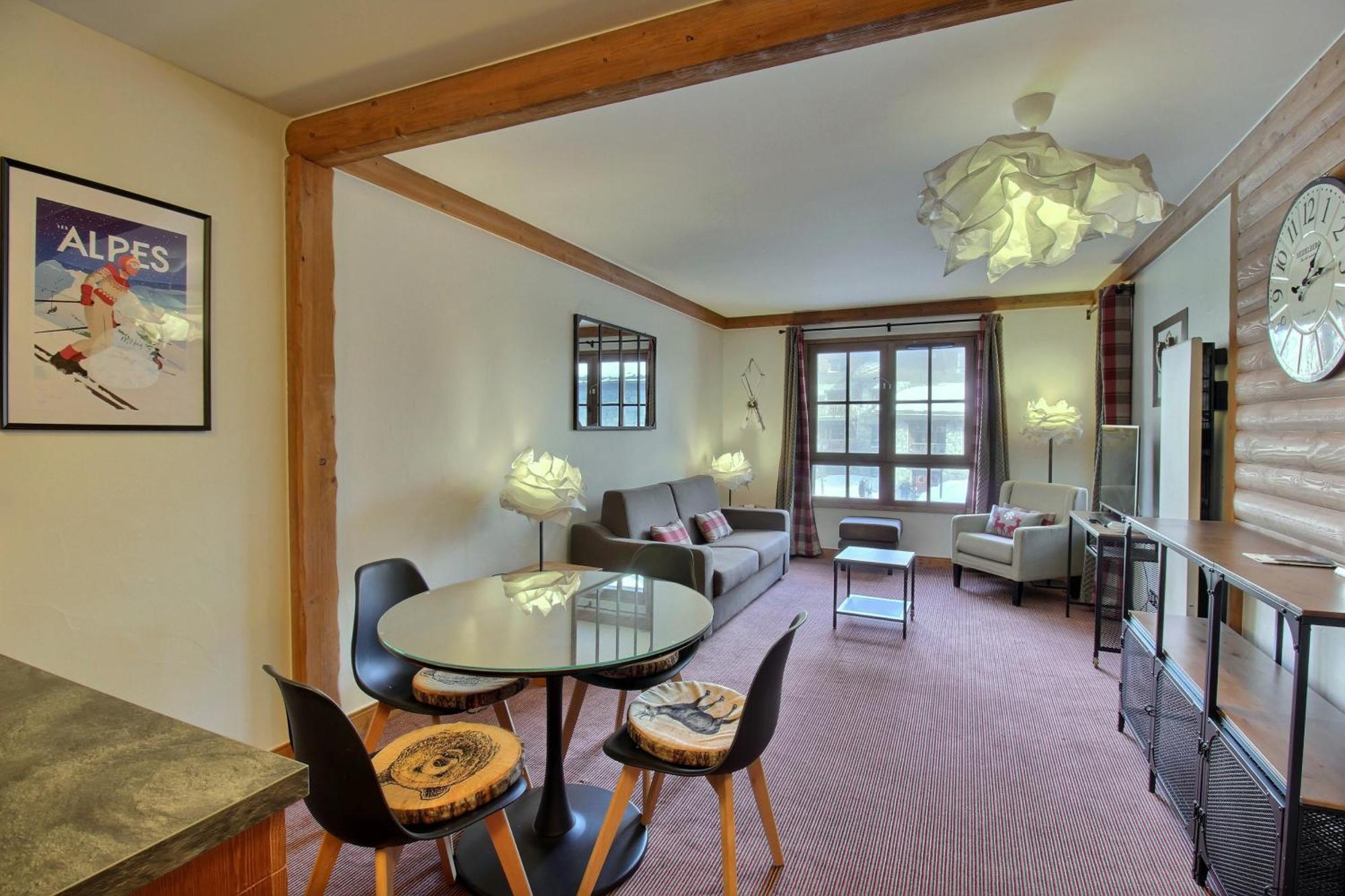 Arc 1950 - Appartement Moderne - Sauna Hammam Jacuzzi - 4 Personnes Les Arcs  Bagian luar foto